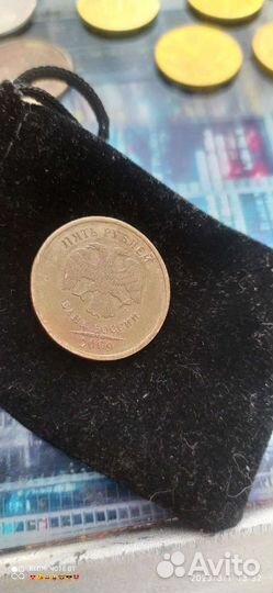 Продам монету