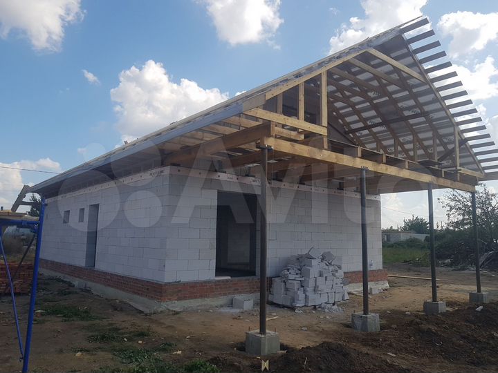 Дом 178 м² на участке 7,3 сот.