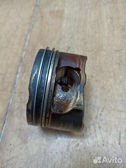 Поршень Opel Insignia A20NFT 2014