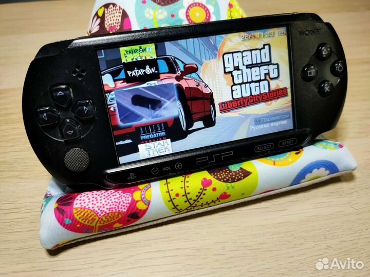 Sony PSP E1008 Black 16GB