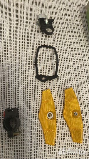 Акссесуары для велосипеда