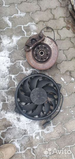 Цапфа, суппорт, диск комплект пежо 807