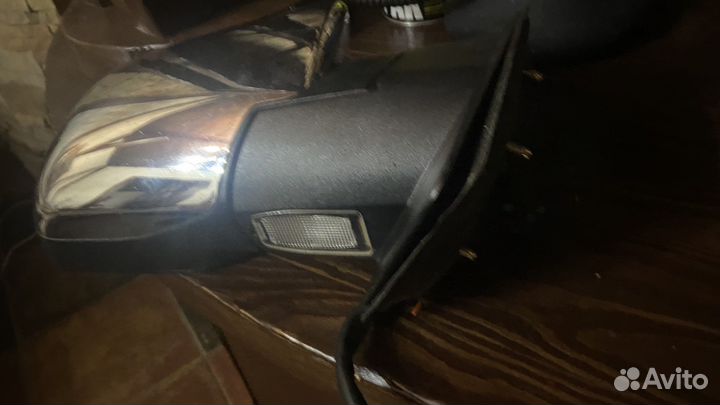 Уши Infiniti/Nissan передние правое