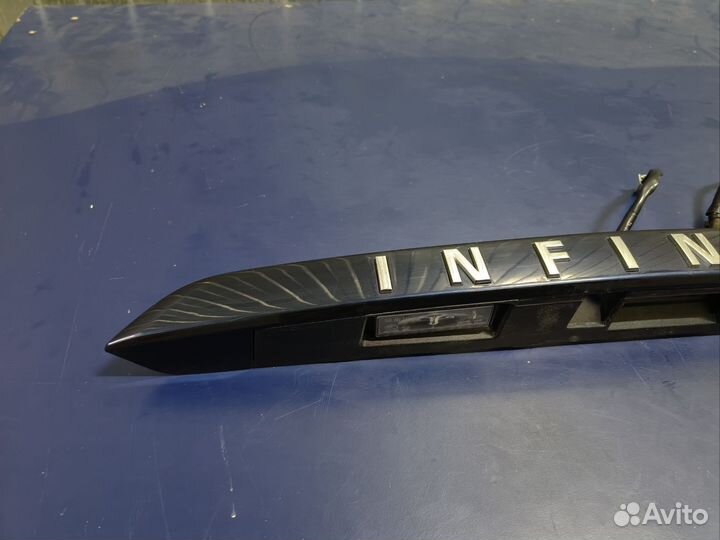 Накладка крышки багажника Infiniti QX50 J55