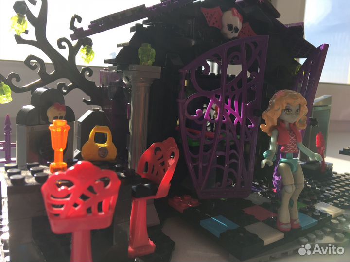 Monster high набор лего большой