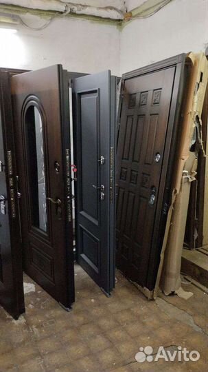Двери входные металлические