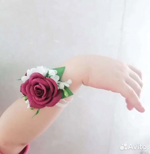 Повязки на запястье