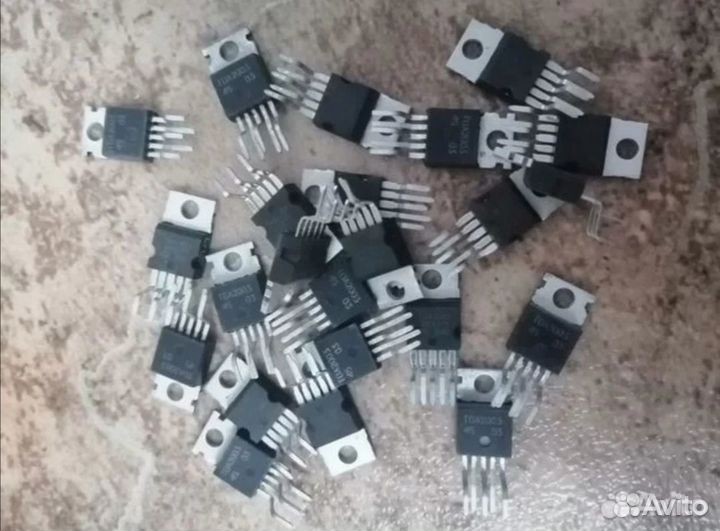 Микросхемы К174ун14, 12шт