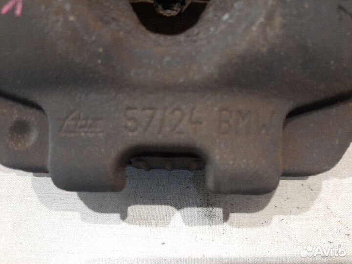 Суппорт передний левый Bmw X1 E84 N46B20BD 2012