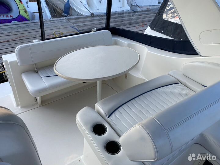 Продаётся катер/ яхта Bayliner 285