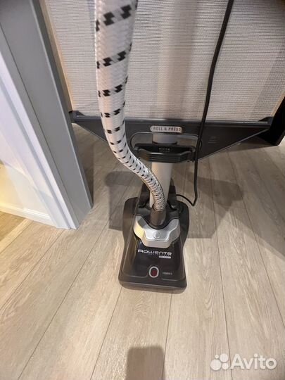 Отпариватель вертикальный rowenta