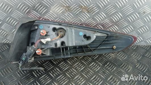 Фонарь задний левый ford mondeo 5 (YNP18MX01)