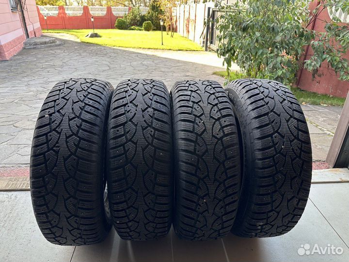 Continental Conti4x4IceContact 235/75 R15