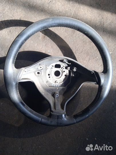 Руль Volkswagen Golf