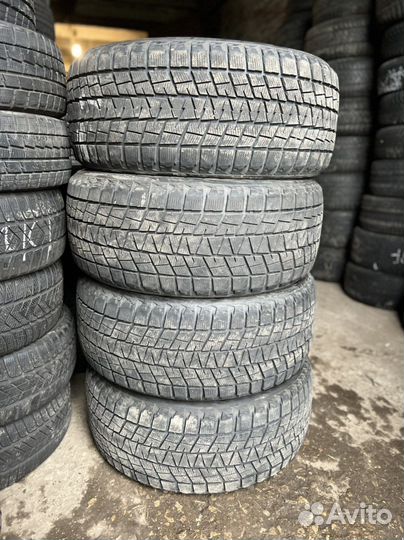Bridgestone Blizzak DM-V1 285/50 R20