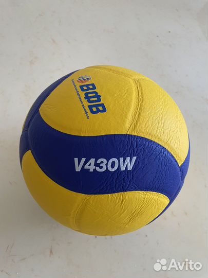 Волейбольный мяч Mikasa v430w