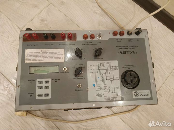 Нептун-устройство для проверки простых защит