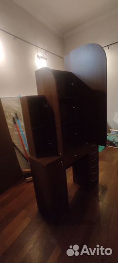 Туалетный столик