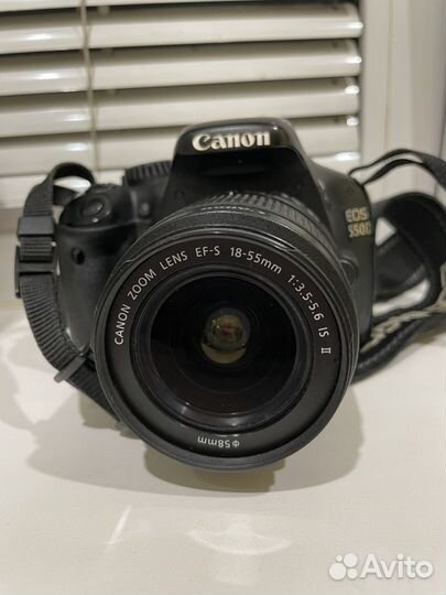 Фотоаппарат canon 550d с объективом 18-55