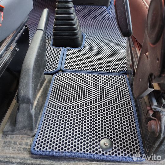 Комплект EVA ковриков на Volkswagen Transporter