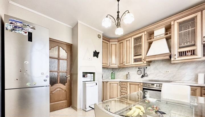 3-к. квартира, 75 м², 5/14 эт.