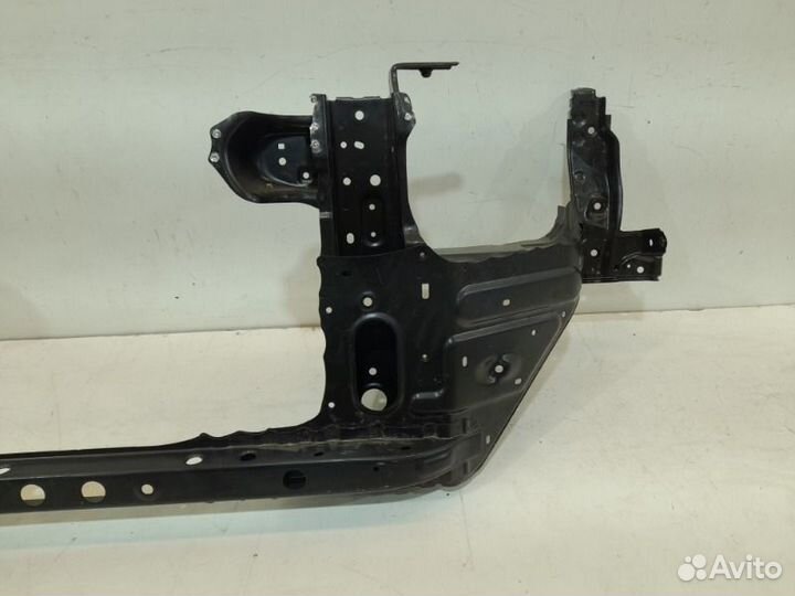 Панель передняя (телевизор) передний Toyota Land