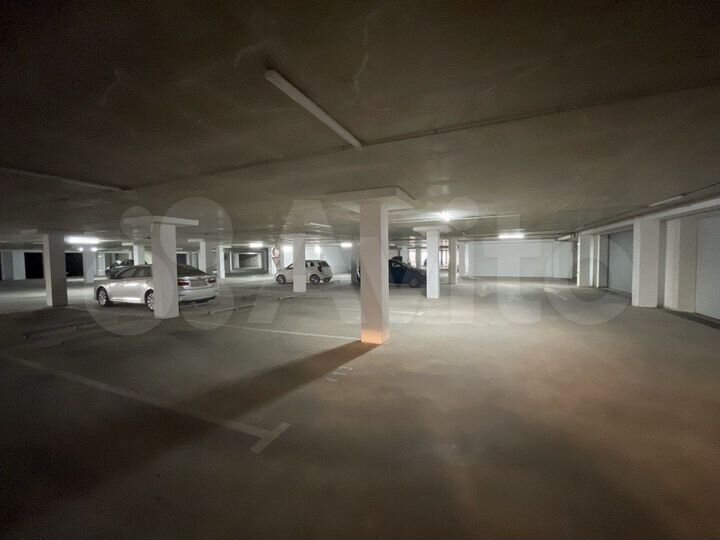 Машиноместо, 19 м²