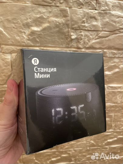 Яндекс станция мини с часами новая