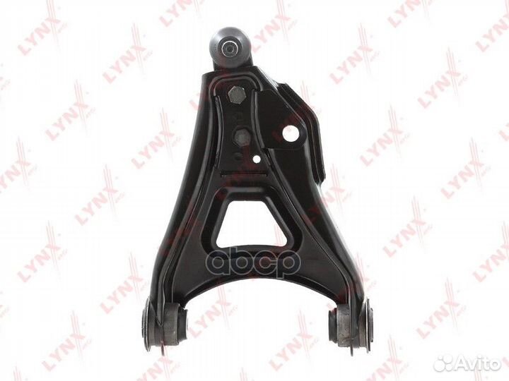 Рычаг нижний R / Перед. подв. renault Clio II 9