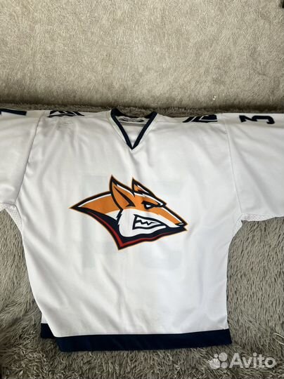 Хоккейный свитер