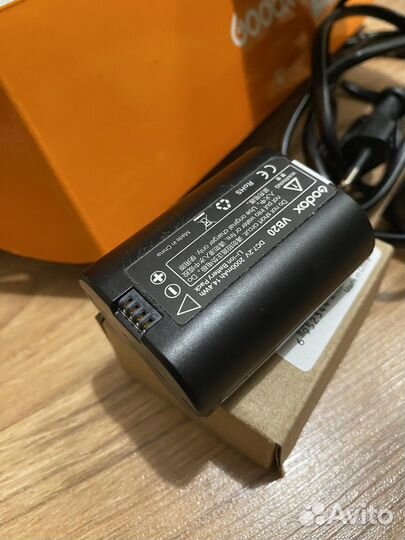 Вспышка Godox (для Sony)