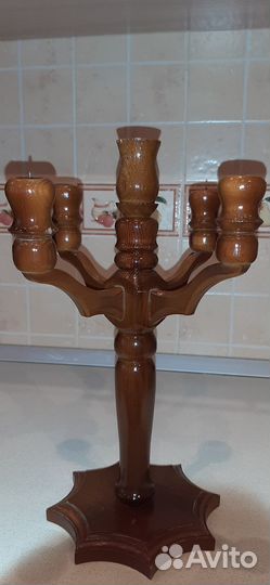 Подсвечник из дерева