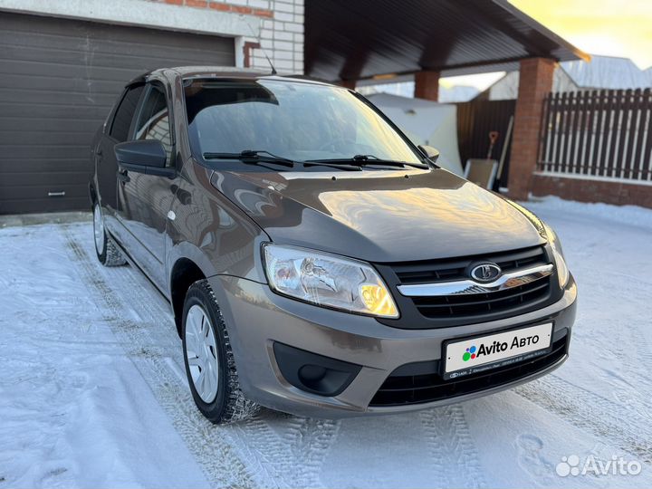 LADA Granta 1.6 МТ, 2018, 44 000 км