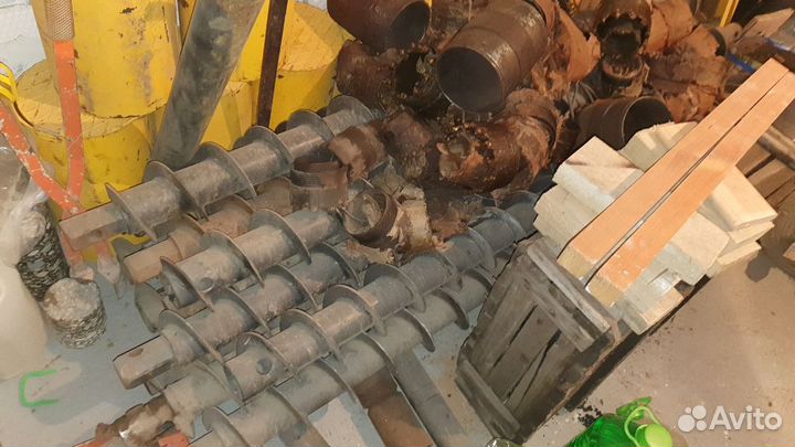 Шнек нипиля коронки долотья замки переходник