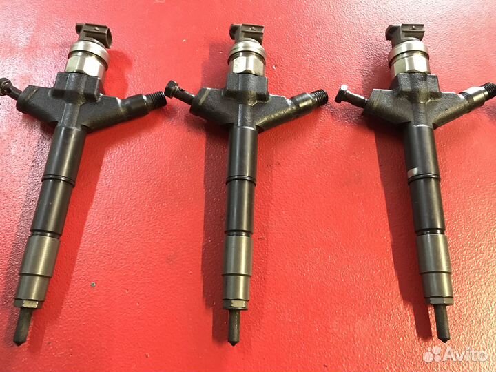 Форсунка Nissan Pathfinder yd25 190 л.с