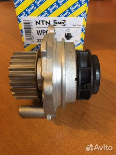 Водяной насос (Помпа) Audi A4/A6, VW Passat