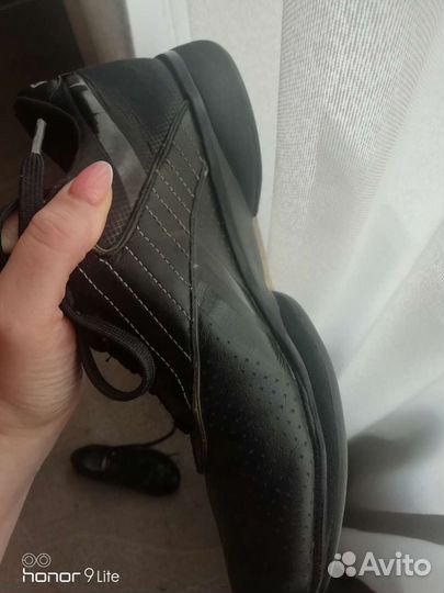 Кроссовки женские 38 размер оригинал Reebok isiton