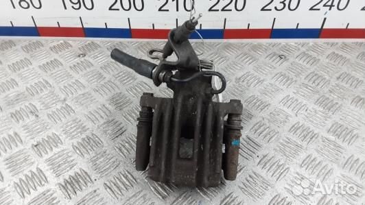 Суппорт тормозной задний правый volkswagen golf 5