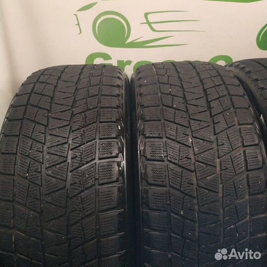 Bridgestone Blizzak DM-V1 275/45 R20