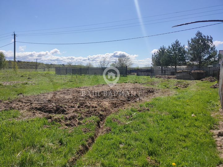 Дача 10 м² на участке 8 сот.