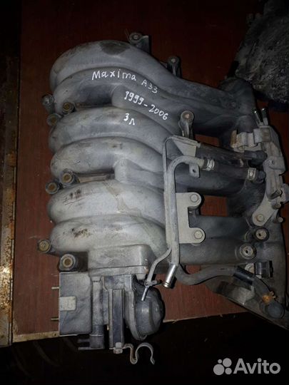 Впускной коллектор Nissa Maxima A33