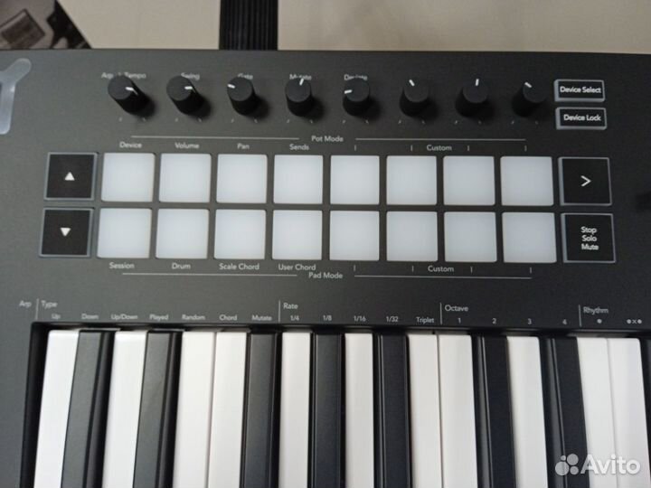 Midi-клавиатура Novation Launchkey 49 MK3
