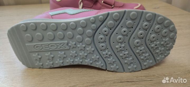Кроссовки geox для девочки 35