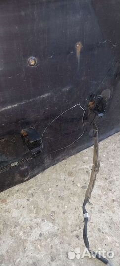 Крашка багажника Nissan X trail