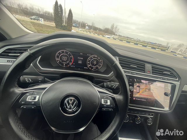 Volkswagen Tiguan 1.4 AMT, 2018, 63 000 км объявление продам