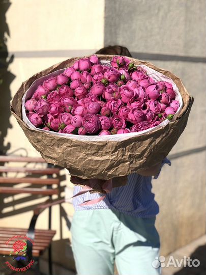 Пионовидная роза, цветы с доставкой