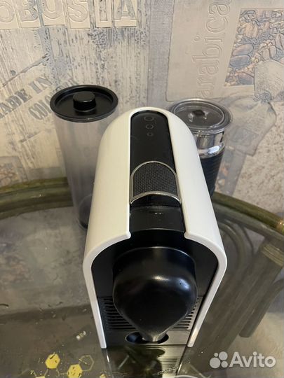 Кофемашина nespresso с капучинатором
