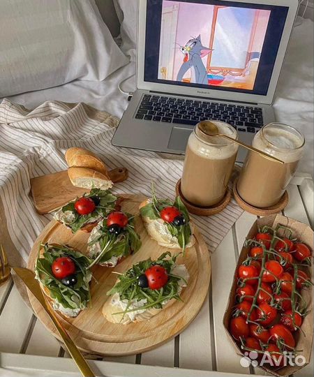 Набор досок на подставке