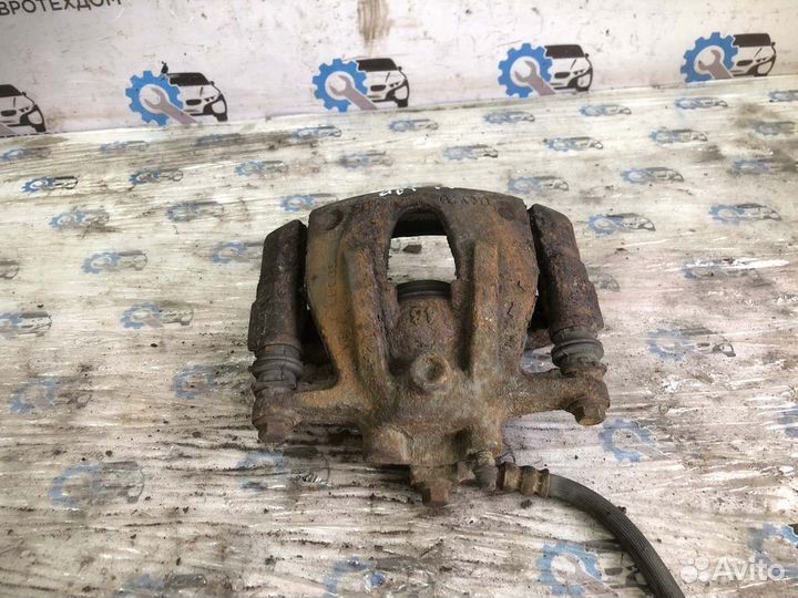 Суппорт передний правый Opel Corsa C Z12XE 2002