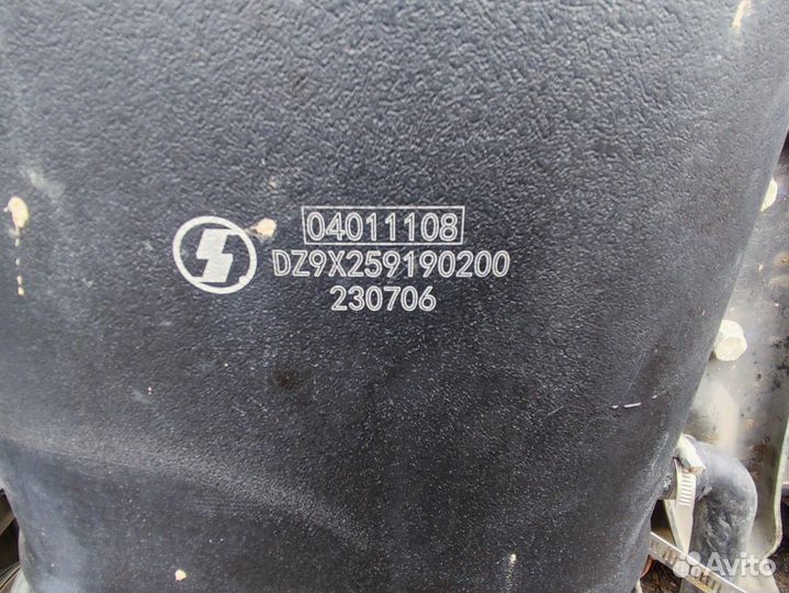 Воздухозаборник 2023г. Shaanxi Shacman